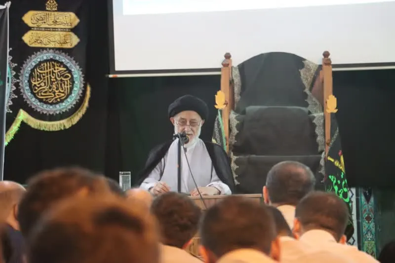 اقامه نماز و امنیت ملی
