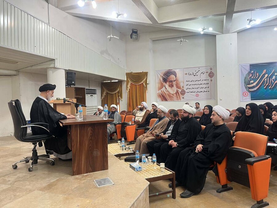 نشست توانمندسازی ویژه ائمه جماعات بهزیستی گیلان