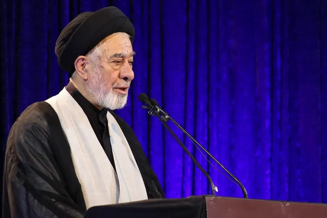 مدیر ستاد اقامه نماز قزوین پیش از خطبههای نماز جمعه سخنرانی کرد