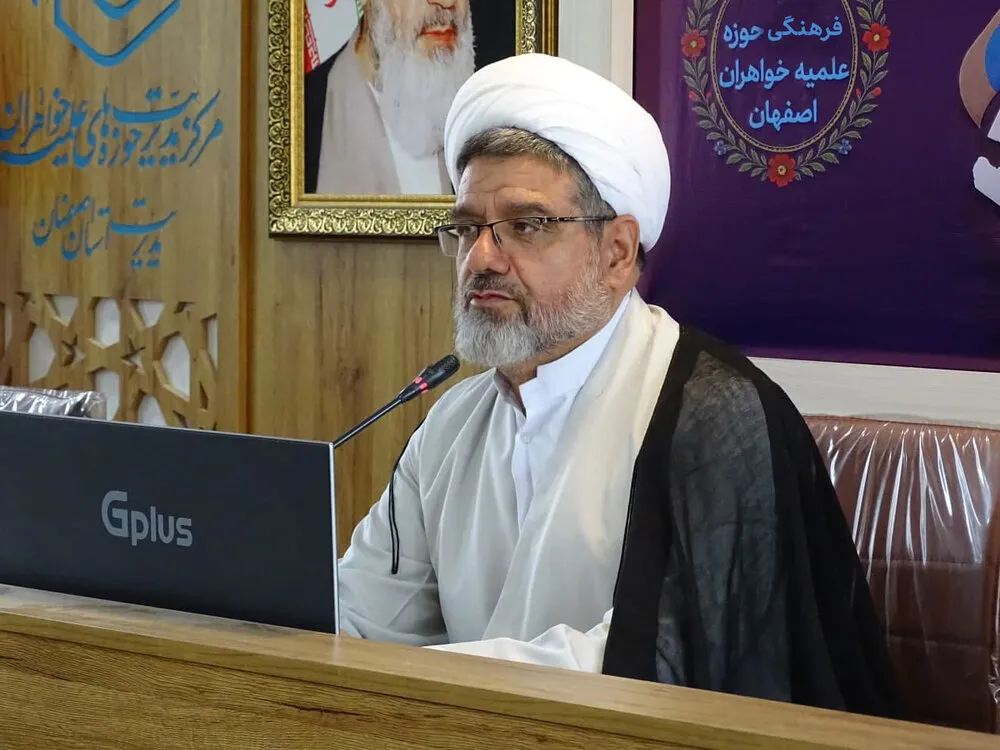 مدیر ستاد اقامه نماز استان اصفهان