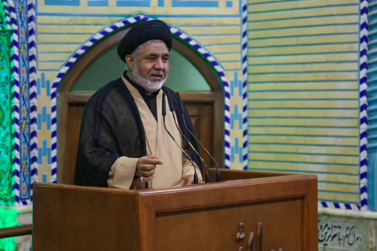 موکب پذیرایی از نمازگزاران، از دیگر برنامه‌های ستاد اقامه نماز در این دهه می‌باشد.