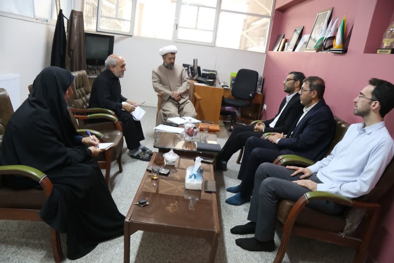 دیدار مدیر ستاد اقامه نماز با معاونین پرورشی و فرهنگی آموزش و پرورش اداره کل و نواحی زنجان