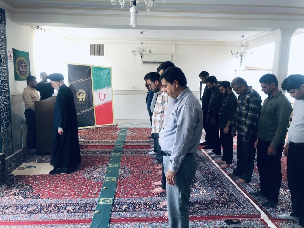اقامه نماز وحدت بخش ادارات شهرستان رفسنجان