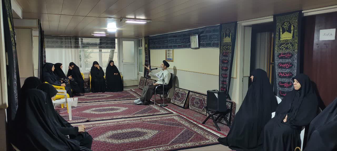نشست هم اندیشی بانوان یاور نماز دستگاه های اجرایی استان همدان برگزار شد