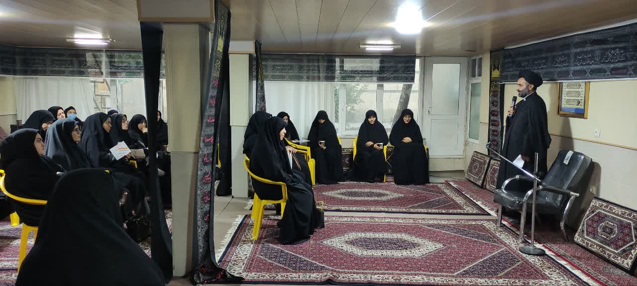نشست هم اندیشی بانوان یاور نماز دستگاه های اجرایی استان همدان برگزار شد