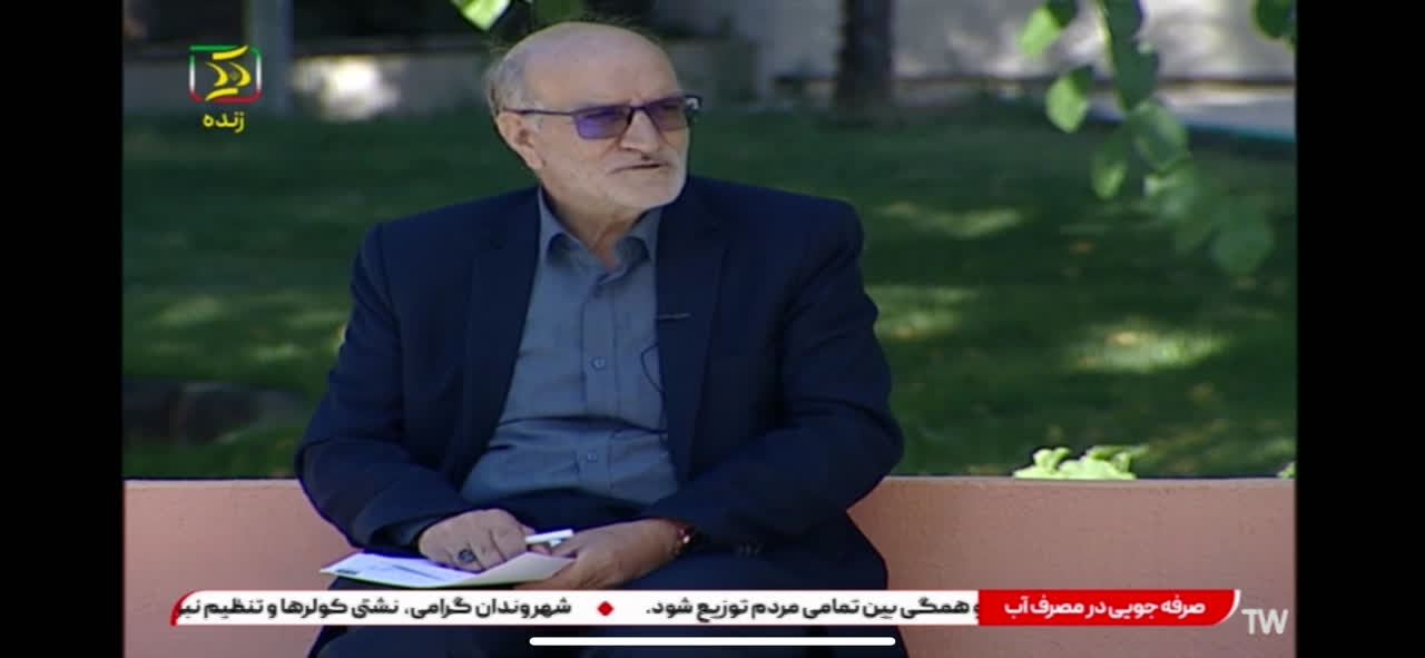 حضور مدیر ستاد اقامه نماز استان کردستان در برنامه زنده تلویزیونی روژمان