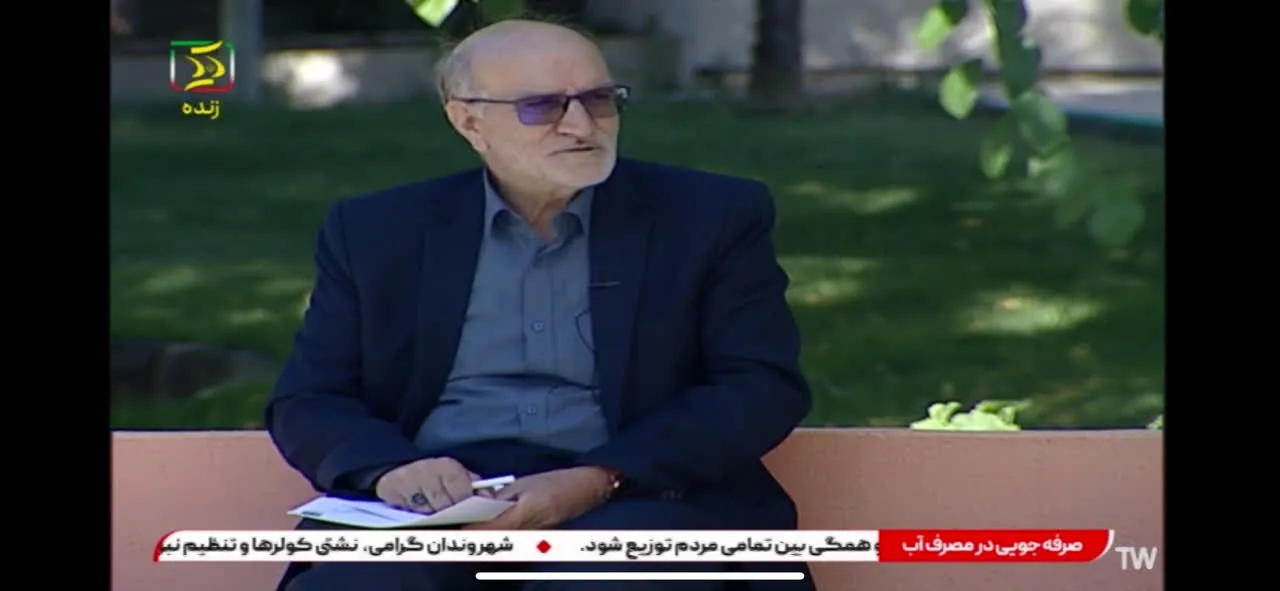 حضور مدیر ستاد اقامه نماز استان کردستان در برنامه زنده تلویزیونی روژمان