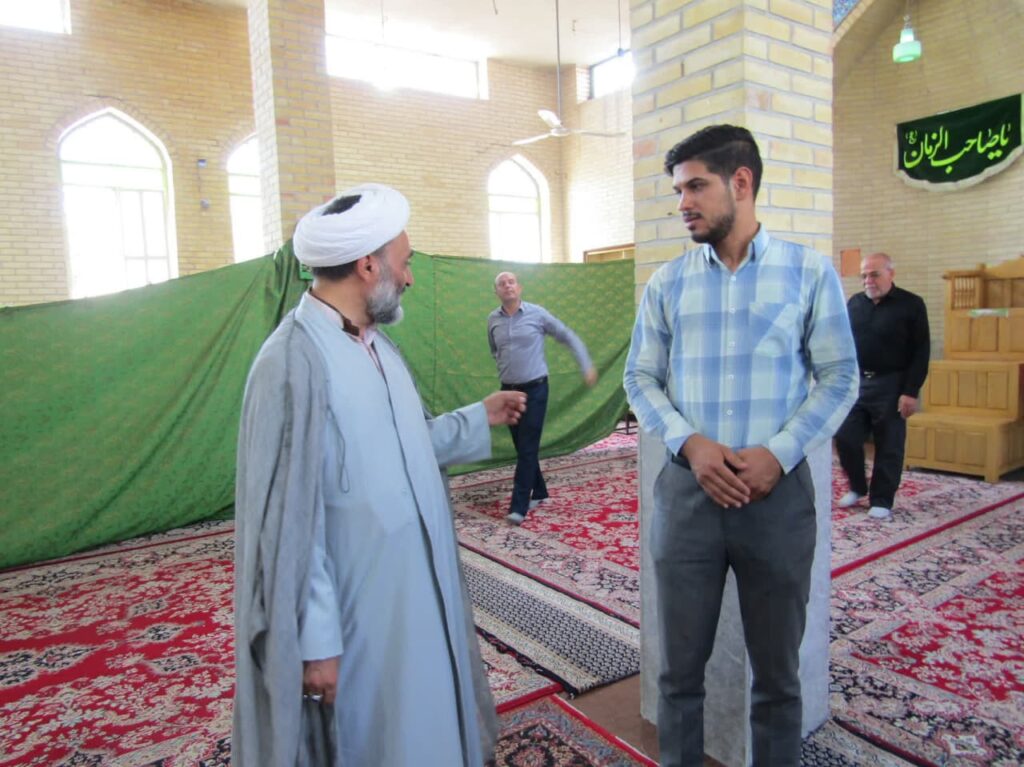 بازدید از مجتمع بین راهی محور خرانق _ اردکان صورت گرفت