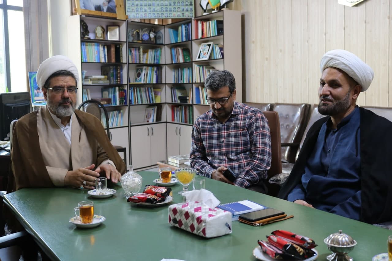 تعامل ستاد اقامه نماز استان با مرکز ملی پاسخگویی به شبهات دینی اصفهان