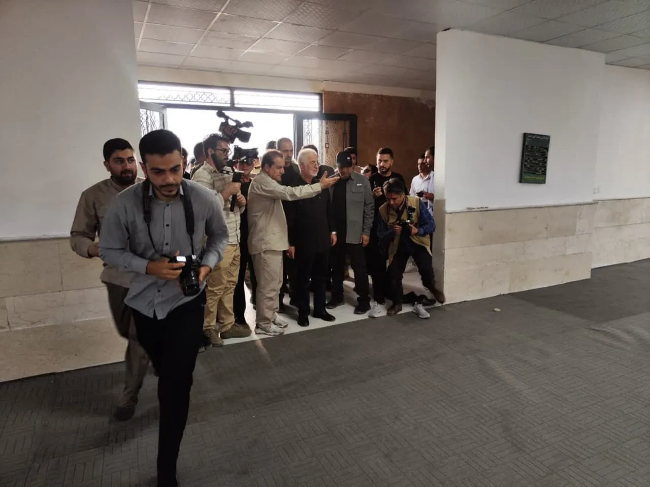 گزارش تصویری | حسینیه بزرگ سه راهی جنداله با حضور وزیر کشور افتتاح شد