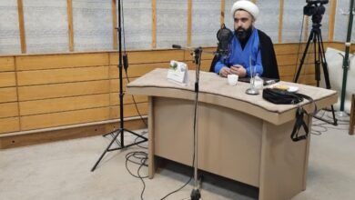 حضور مدیر ستاد اقامه نماز آذربایجان‌غربی در برنامه رادیویی «عشق مکتبی» و گفت‌وگوی تلفنی قائم‌مقام ستاد اقامه نماز کشور