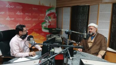 تشریح اقدامات دهه فرهنگی معارف نماز در برنامه ای زنده از رادیو البرز