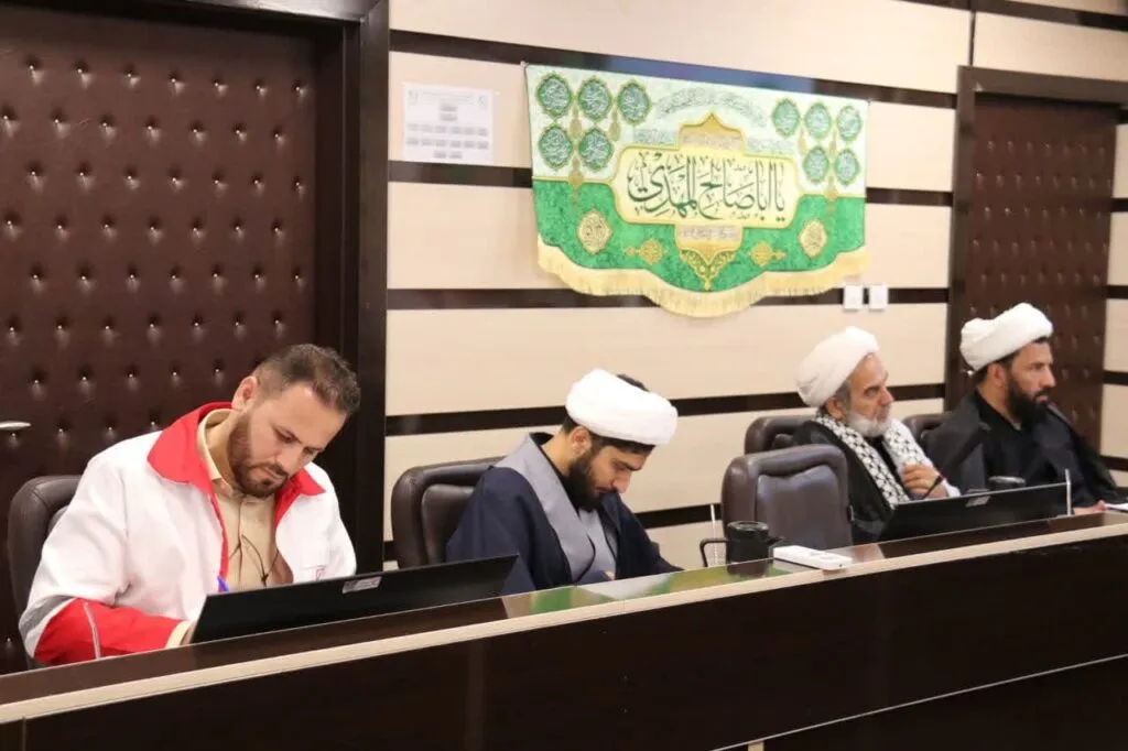 نشست هم‌اندیشی ائمه جماعات جمعیت هلال‌احمر چهارمحال و بختیاری برگزار شد
