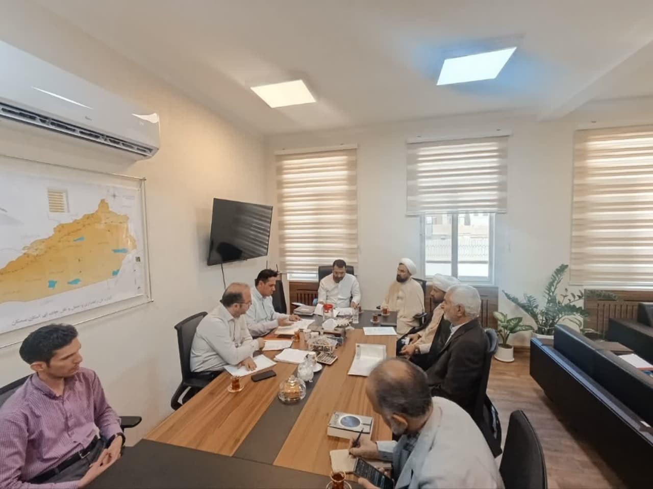 جلسه شورای اقامه نماز اداره‌کل راه و شهرسازی استان سمنان برگزار شد