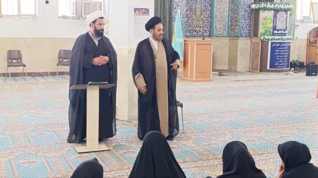 نشست آموزش همگانی نماز ویژه بانوان در شهرستان کیار برگزار شد