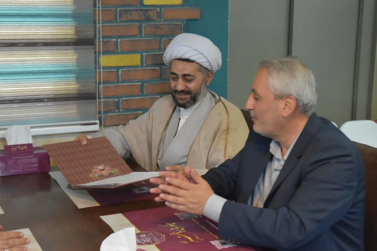 امضای تفاهمنامه بومی سازی بنیاد شهید