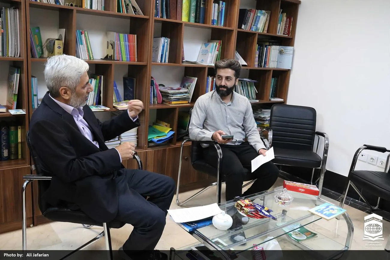 انتشارات ستاد اقامه نماز؛ از ترجمه قصههای نماز تا راهاندازی کتابخانه دیجیتال