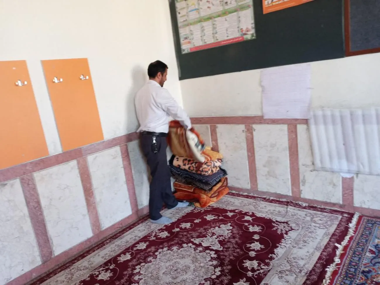 بازدید از اسکان فرهنگیان در مدارس شهرستان سراب