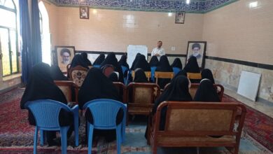 نشست نمازی برای دانش آموزان قرآنی شهرستانه میانه