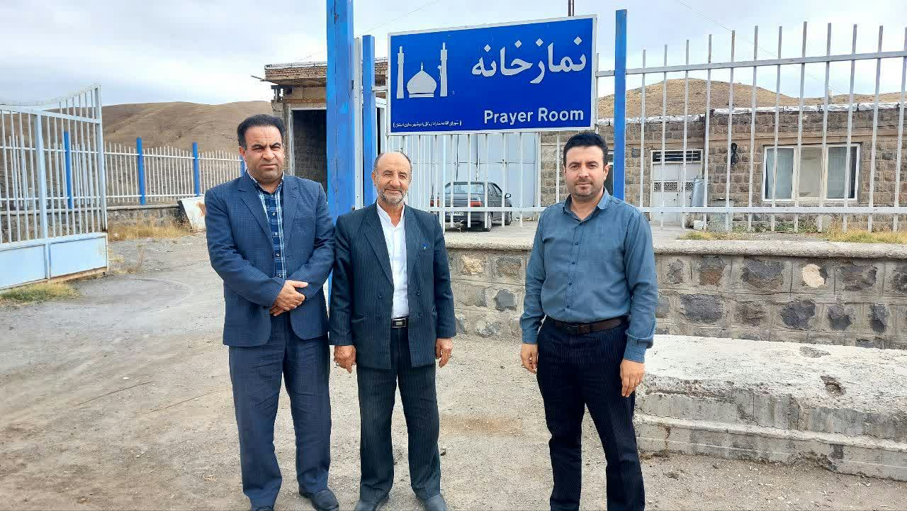بازدید از نمازخانه بین راه شهرستان ورزقان و خاروانا
