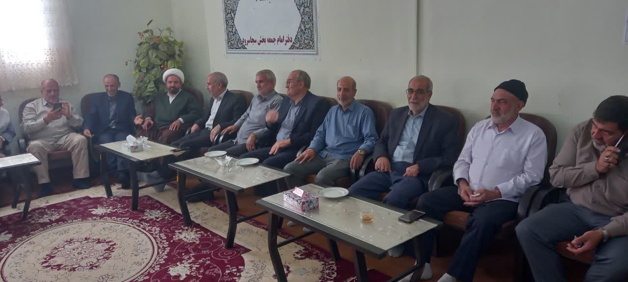 دیدار و تبریک انتصاب دبیر و اعضای ستاد اقامه نماز خدابنده به امام جمعه جدید سجاس