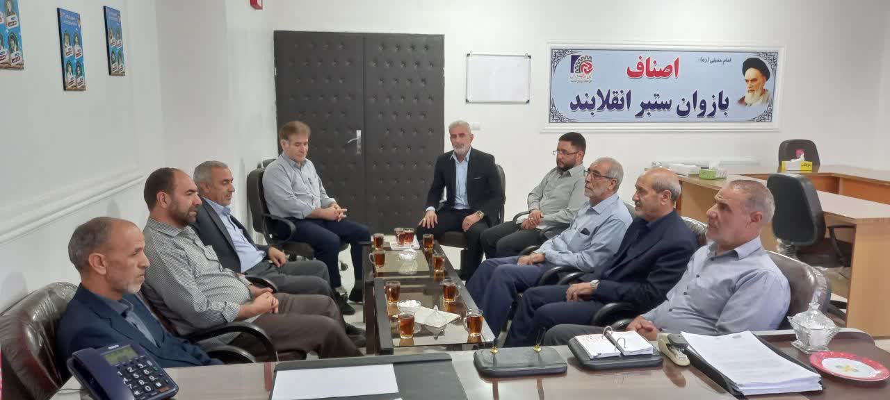 دیدار دبیر ستاد اقامه نماز خدابنده با مدیر اتاق اصناف