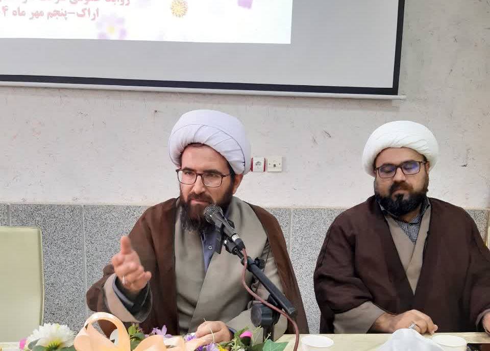 نشست آموزشی معارف نماز در شرکت گاز استان مرکزی