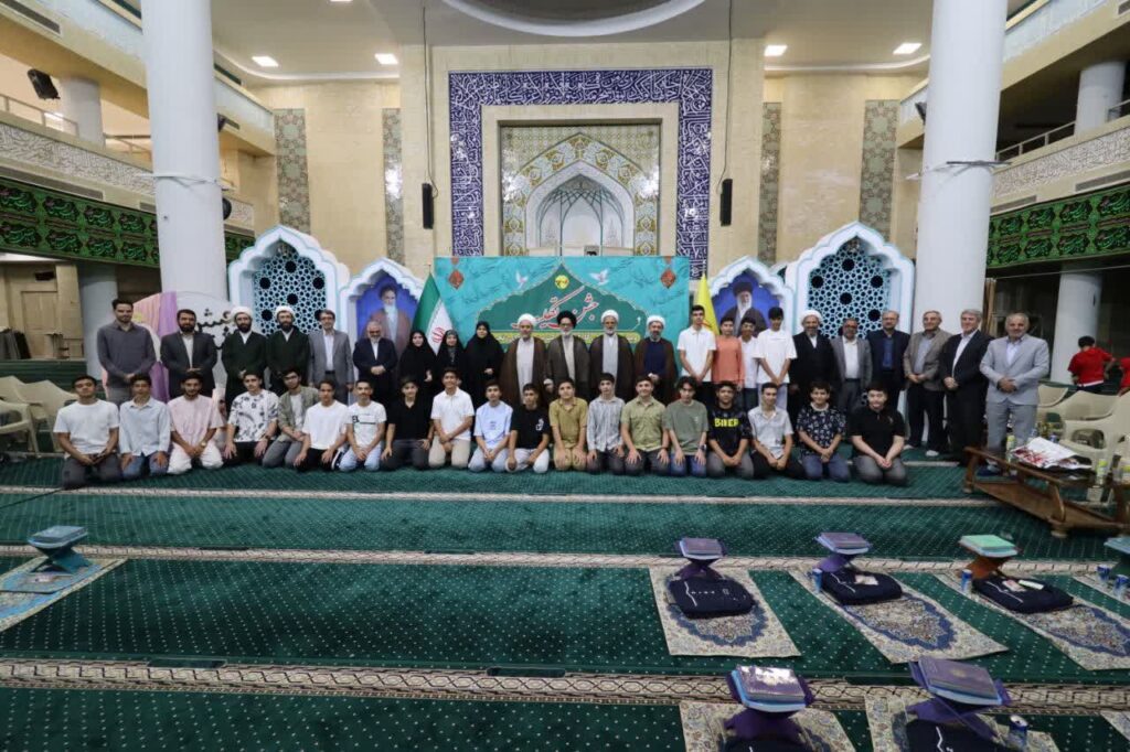جشن تکلیف فرزندان کارکنان اداره برق منطقه‌ای زنجان برگزار شد