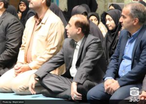 زنگ نماز با شعار "نماز الفبای تربیت" در مدارس قم نواخته شد
