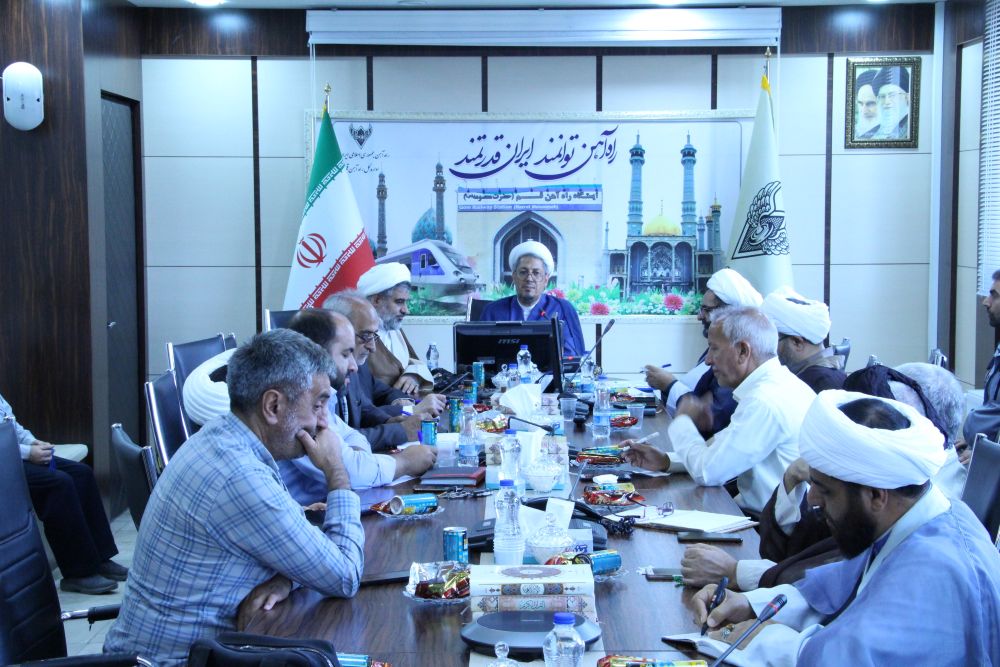 اولین جلسه هسته مرکزی یاوران نماز استان قم برگزار شد
