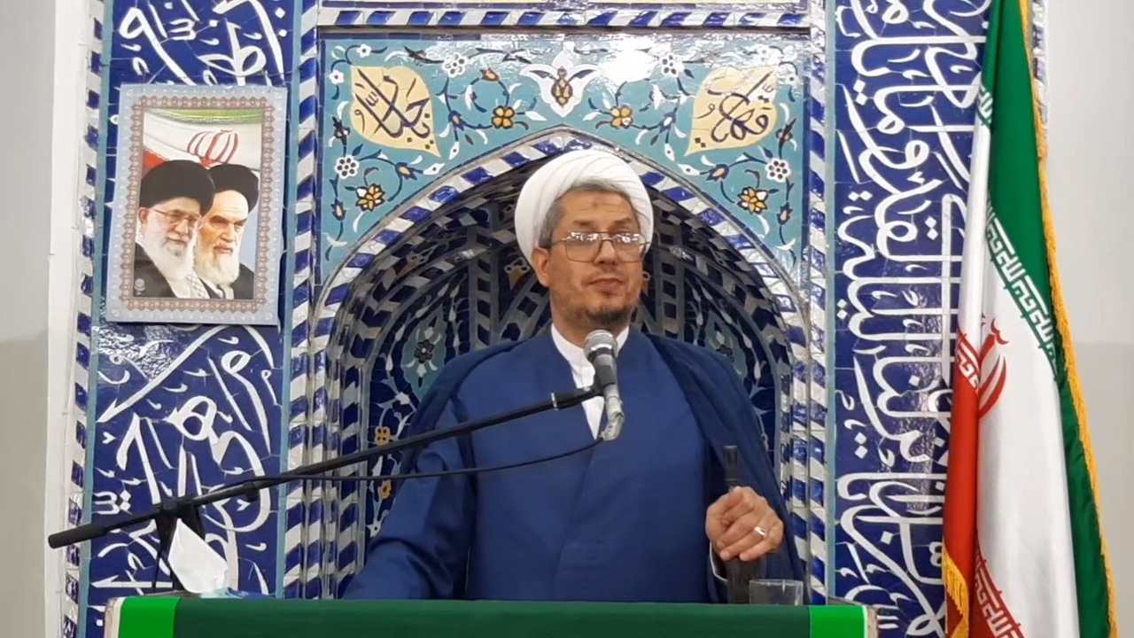 نقش نماز و تقوا در حل مشکلات جامعه و ایجاد وحدت امت اسلامی
