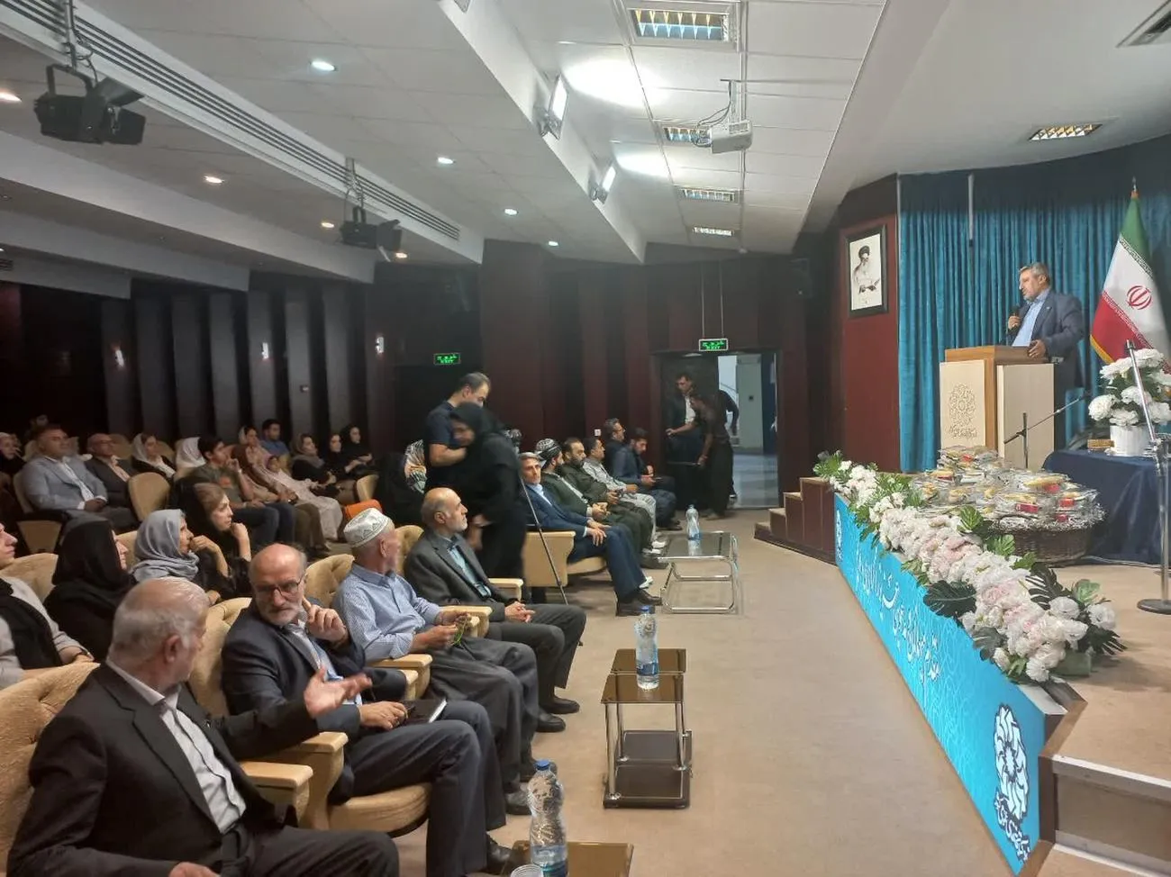 مراسم مولودخوانی و جشن تکلیف فرزندان نومکلف کارکنان اداره کل پست کردستان برگزار شد