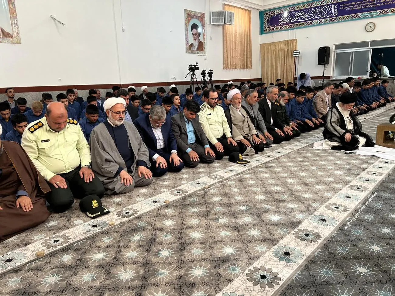 زنگ نماز در مدارس خراسان رضوی نواخته شد