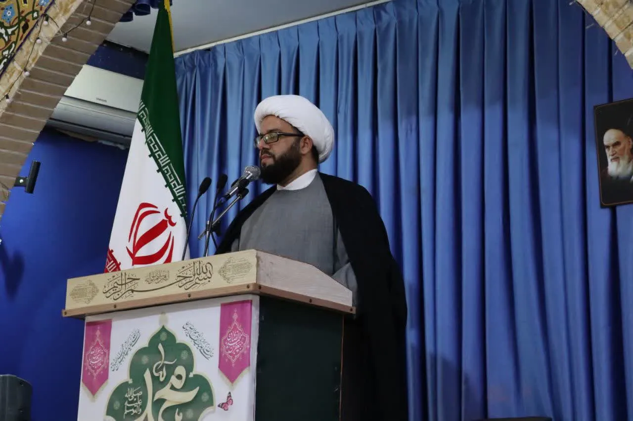 سخنران پیش از خطبه های نماتز جمعه لرستان