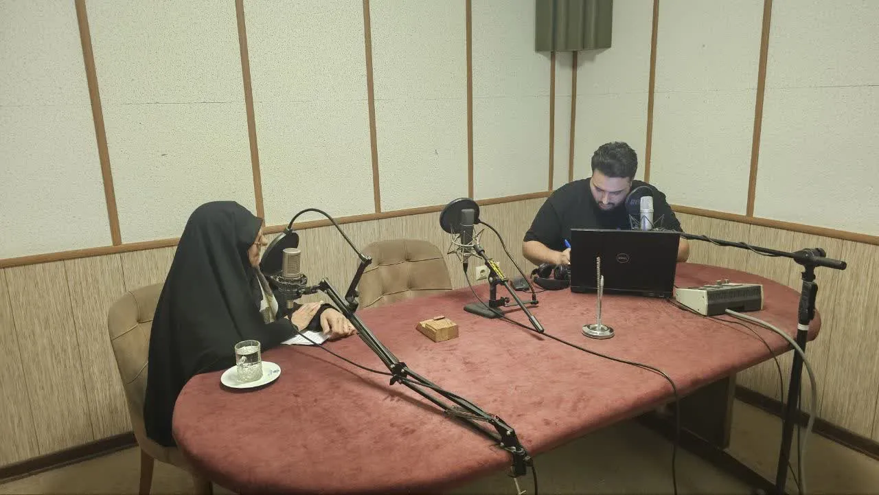 تشریح اقدامات معارف نماز در برنامه زنده رادیویی کاشان
