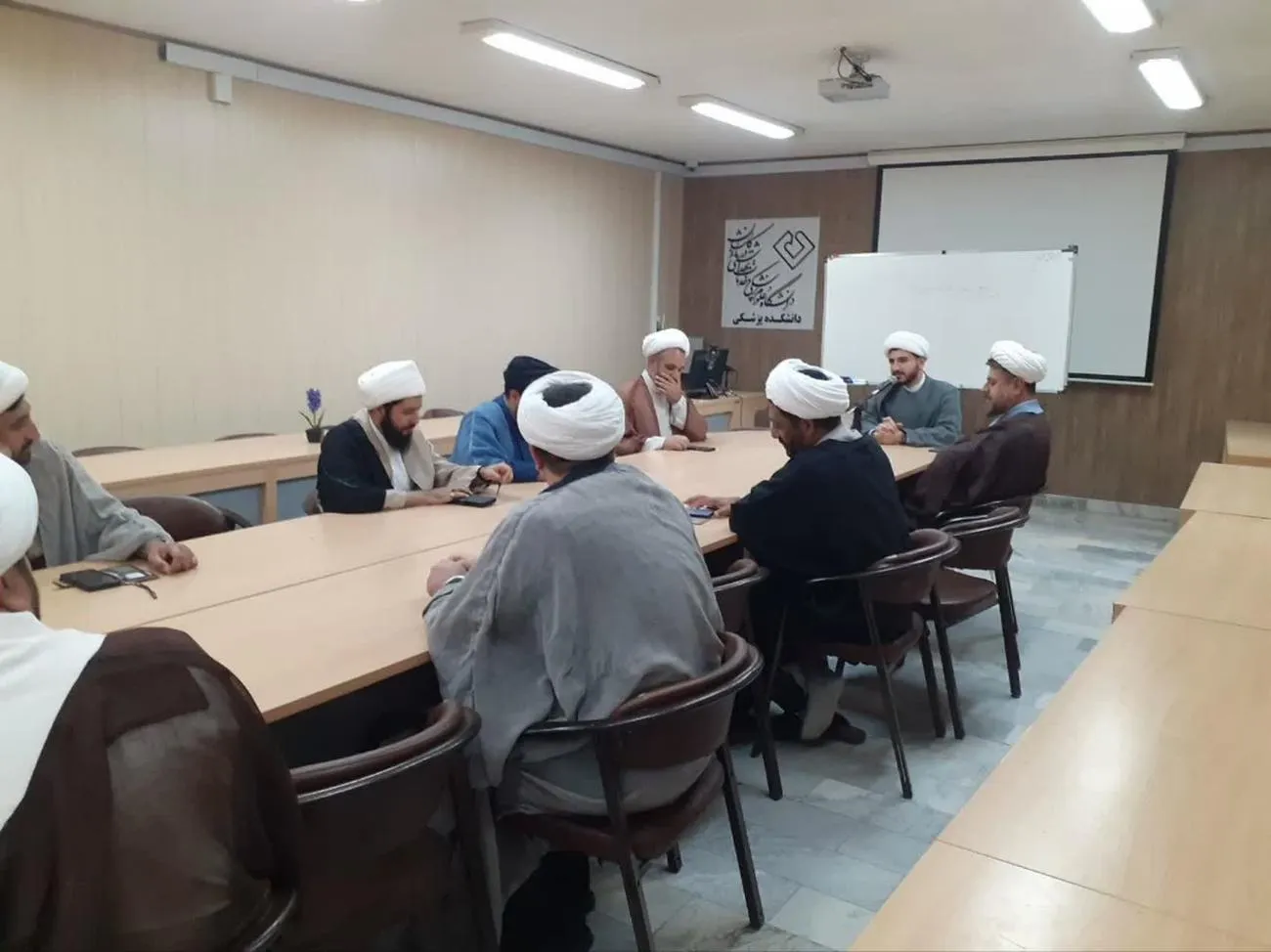 کارگاه دانش افزایی ائمه جماعات دانشگاه علوم پزشکی کاشان برگزار شد