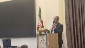 اولین نشست آموزشی فرهنگ سازی اقامه نماز در مدارس کاشان