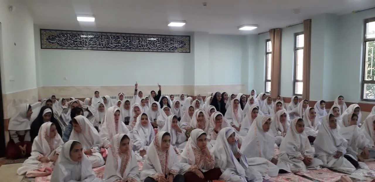 دوره آموزشی‌ آشنایی با معارف نماز ویژه دانش‌آموزان در چهارمحال‌وبختیاری برگزار شد