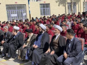 همزمان با شروع سال تحصیلی؛ مدارس آذربایجان غربی با نماز جماعت رنگ و بوی معنویت گرفتند