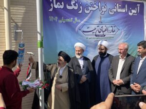 همزمان با شروع سال تحصیلی؛ مدارس آذربایجان غربی با نماز جماعت رنگ و بوی معنویت گرفتند