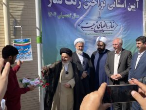 همزمان با شروع سال تحصیلی؛ مدارس آذربایجان غربی با نماز جماعت رنگ و بوی معنویت گرفتند