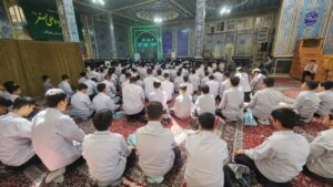 زنگ نماز در مدارس کاشان نواخته شد