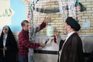 نواختن زنگ نماز مدرسه معارف خرم آباد