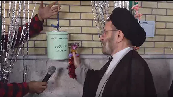 نواختن زنگ نماز مدرسه معارف خرم آباد