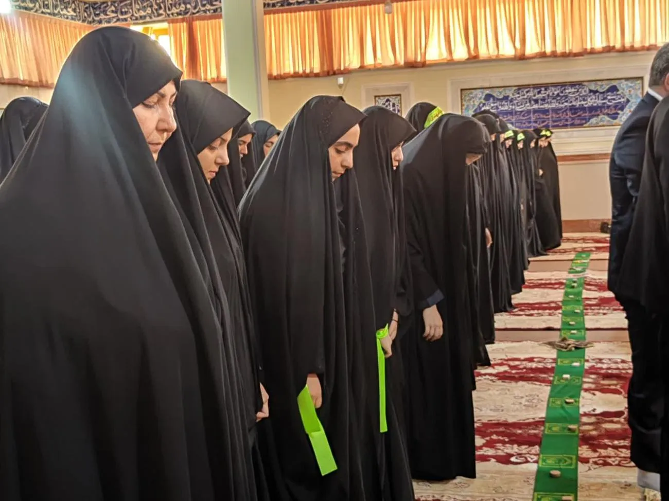 زنگ نماز در مدارس ایلام نواخته شد