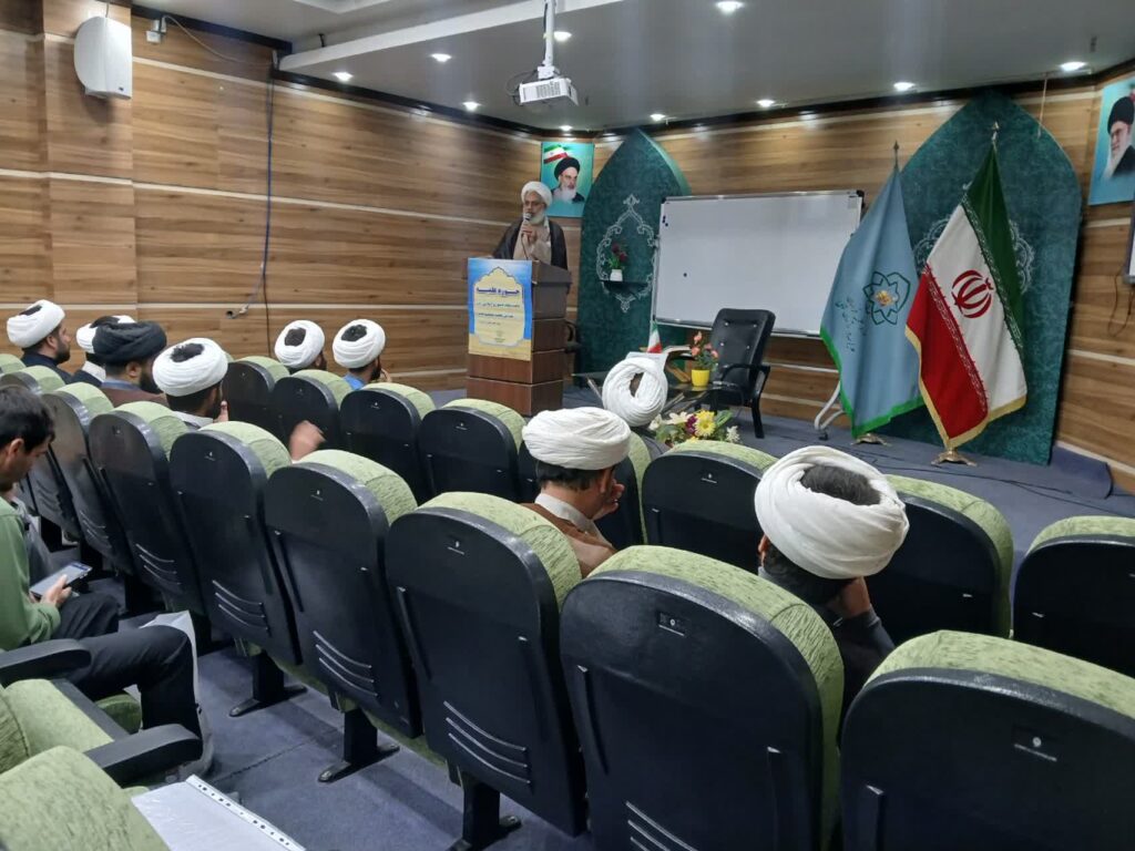 نشست توجیهی مربیان طرح امین مدارس