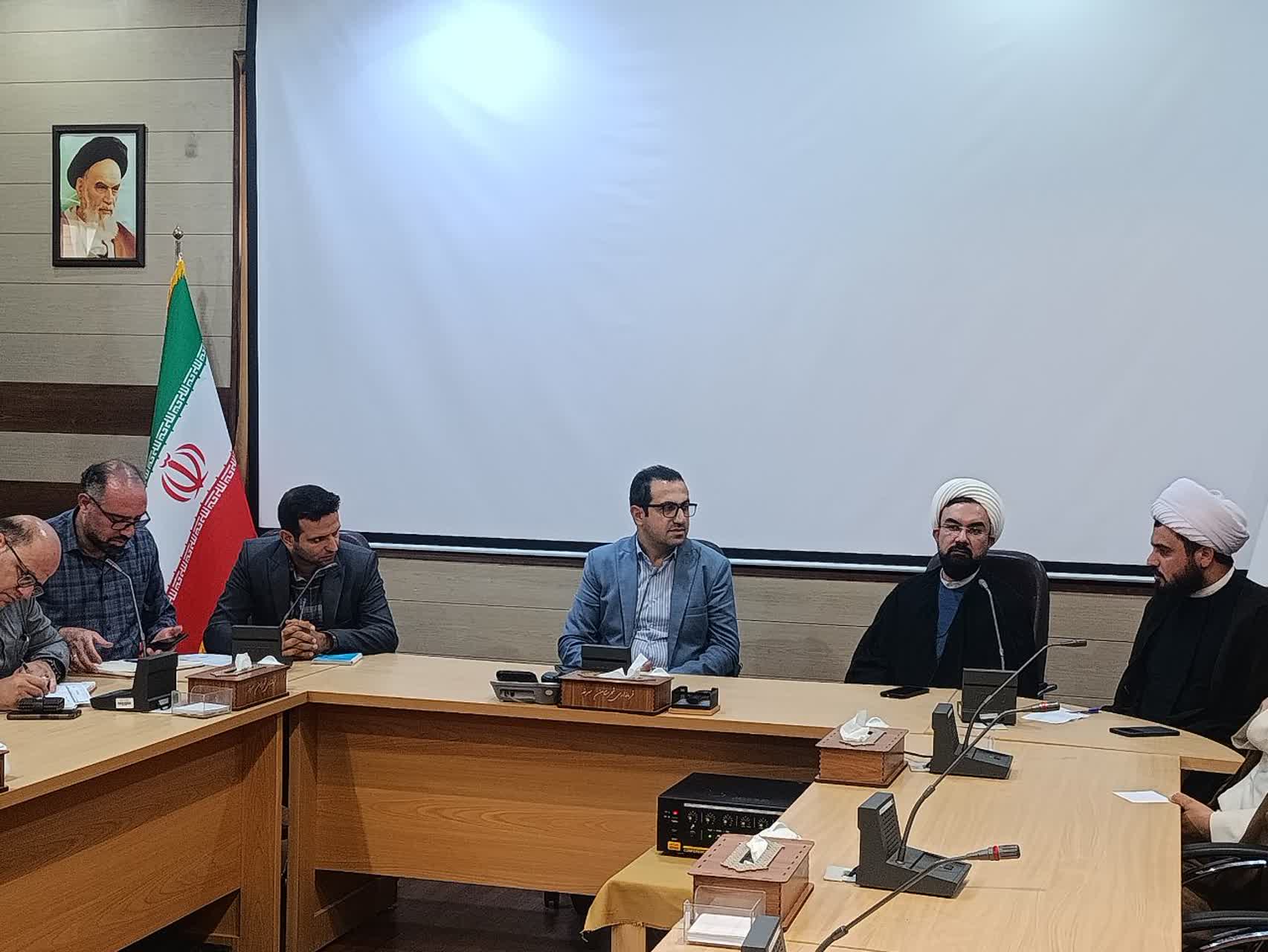 جلسه شورای اقامه نماز شهرستان سرخه با محوریت اقامه نماز در مدارس برگزار شد