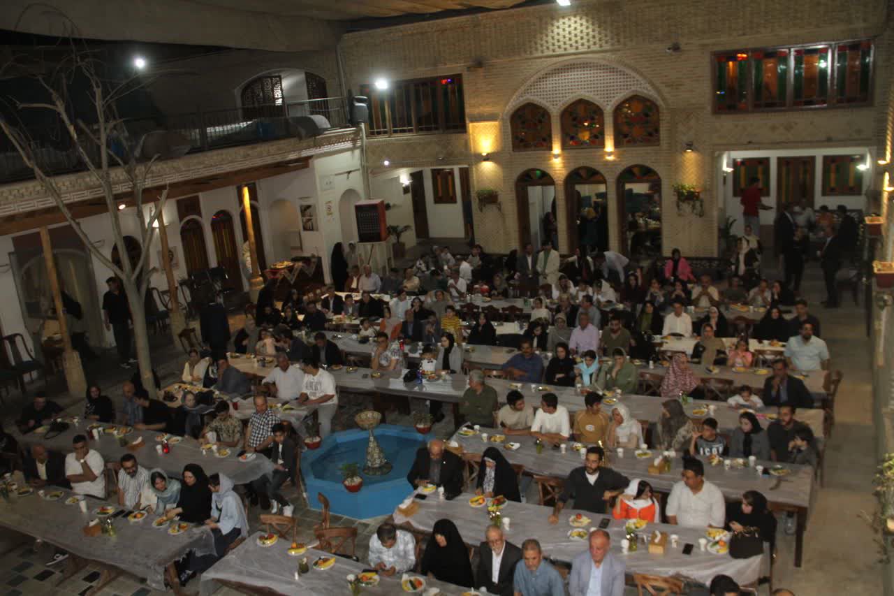 نشست خانواده و نماز ویژه کارکنان اداره‌کل تجهیز و نوسازی مدارس استان سمنان برگزار شد