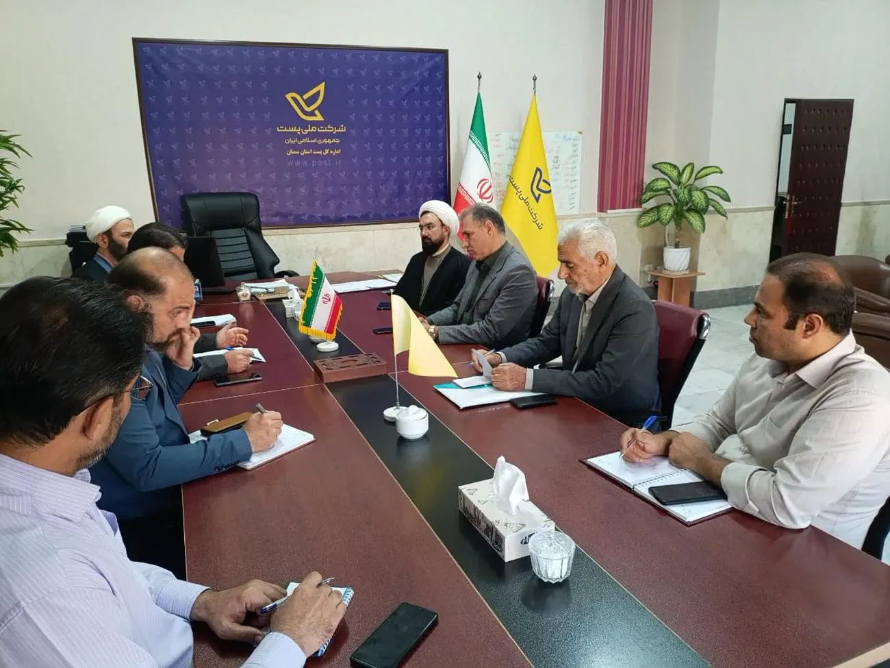 جلسه شورای اقامه نماز اداره کل پست استان سمنان با حضور مدیرکل جدید برگزاری شد
