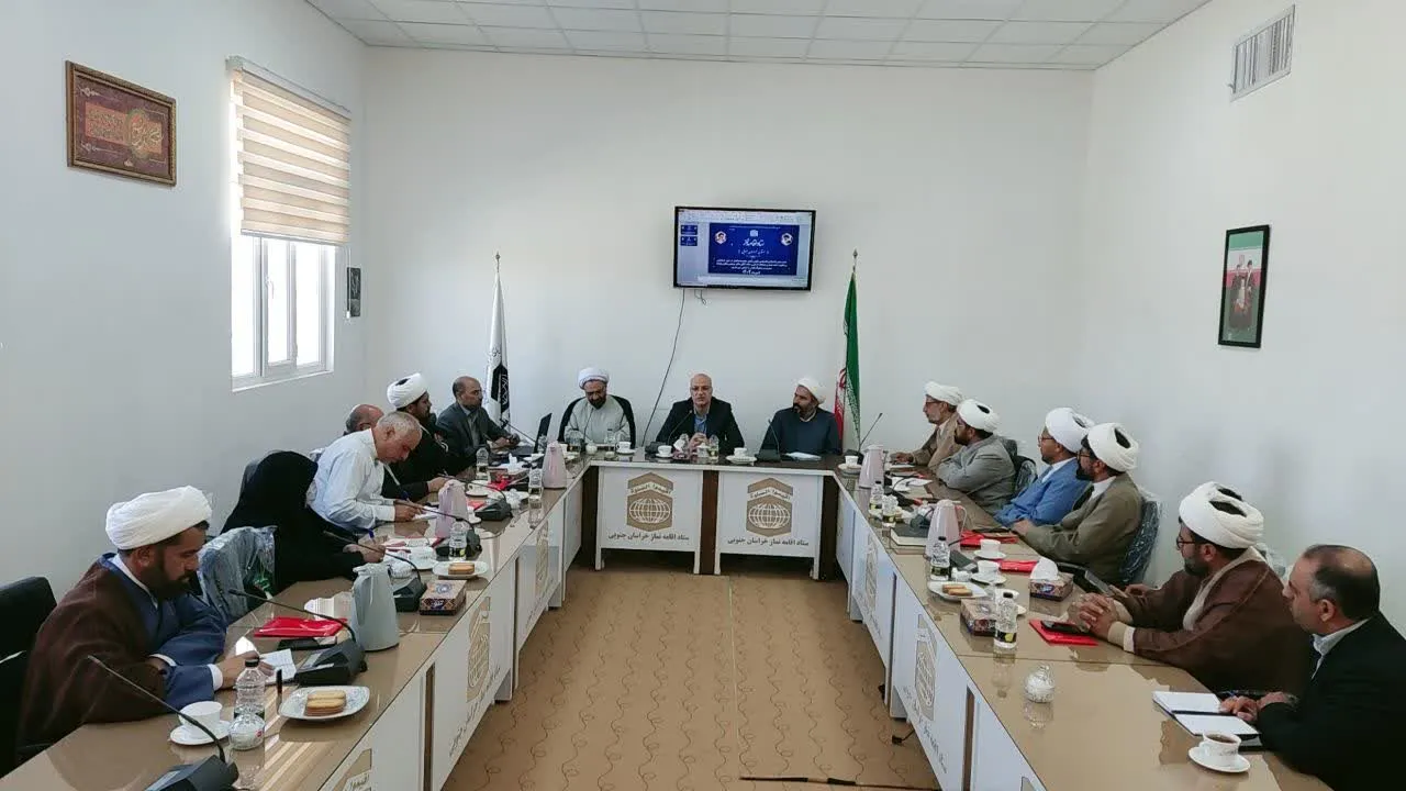 اذان از کلیه دستگاه های اجرایی استان پخش شود